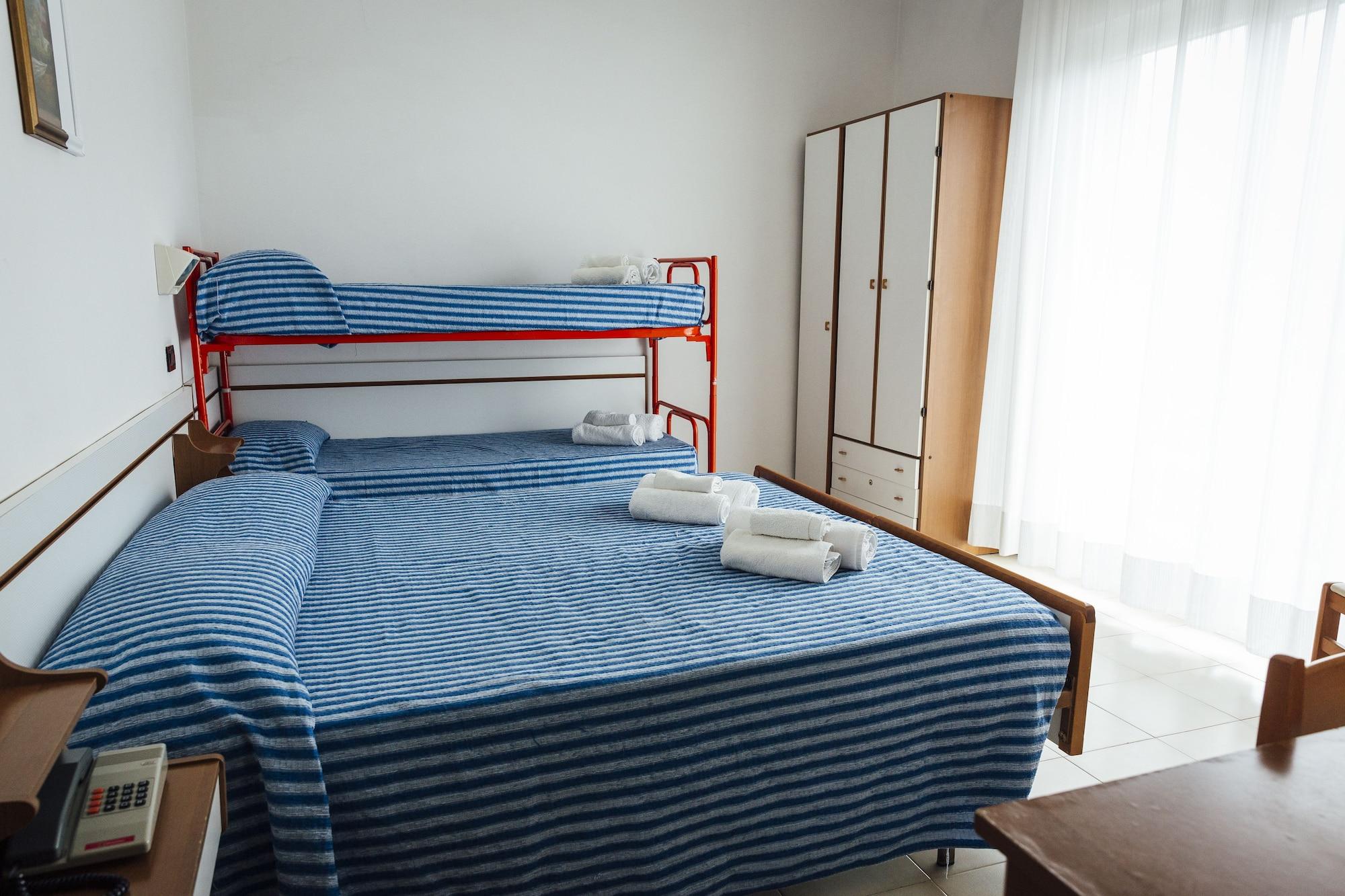 Hotel Montecarlo Rimini Buitenkant foto