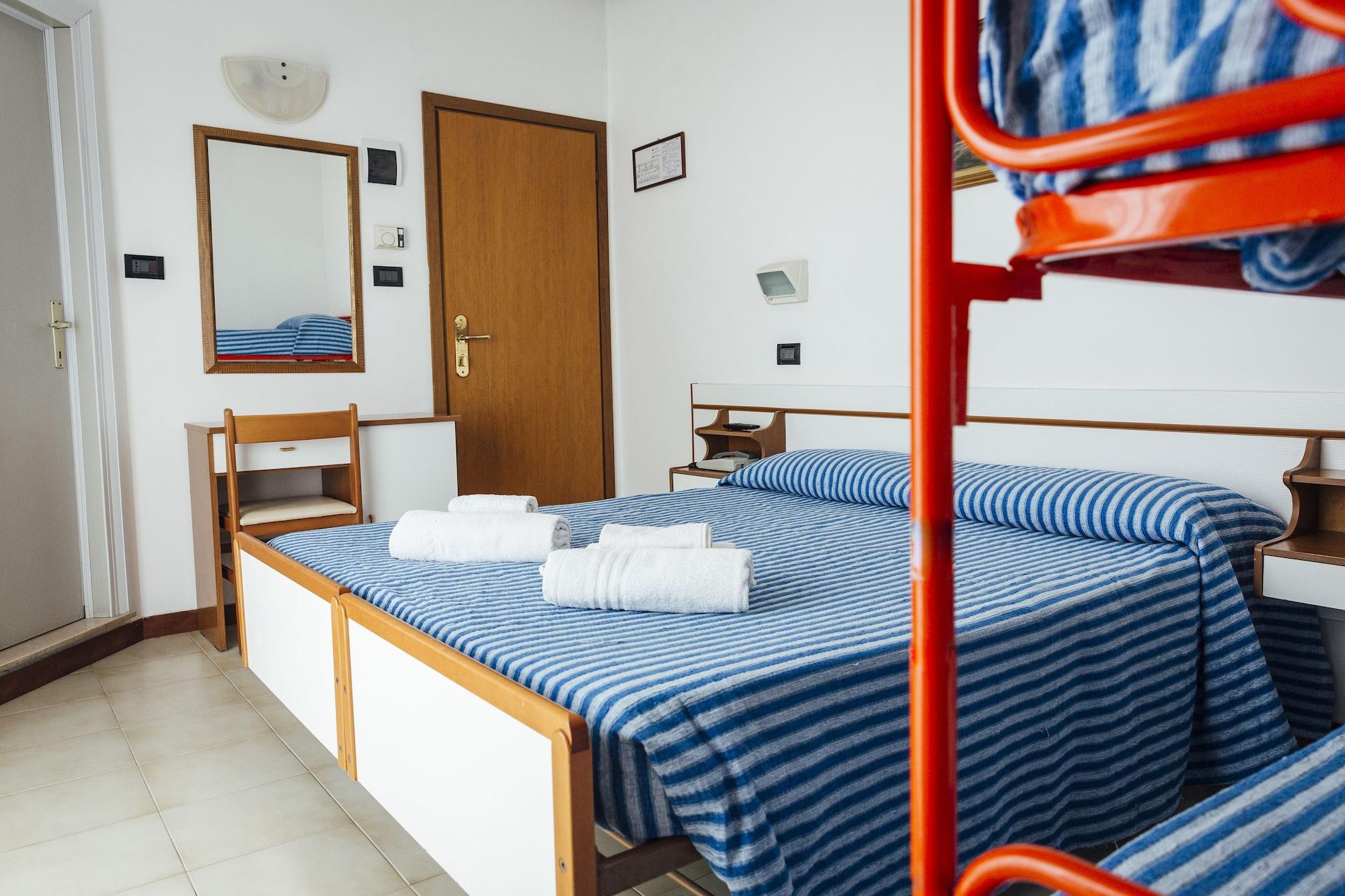 Hotel Montecarlo Rimini Buitenkant foto